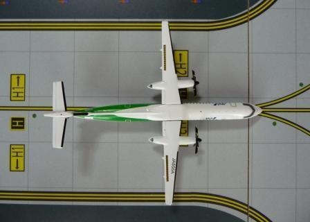 ANA エコボン（DHC8-Q400） 1/400 ダイキャストモデル