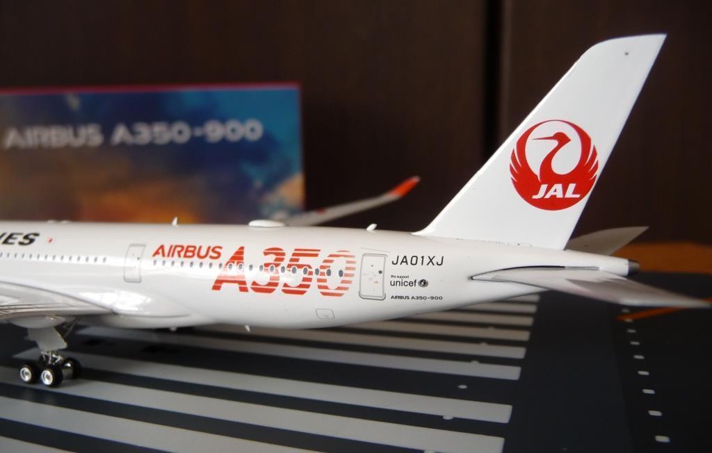 ＪＡＬ Ａ３５０-900 1号機モデルプレーン （1/400スケール） 入手した