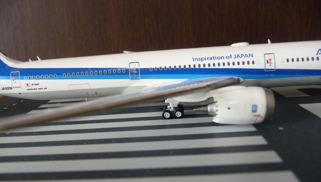 ANA B787-10 JA900A 1/400スケールモデル！！ 早く、実機も見たいなぁ