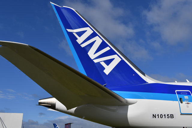 ANA 787-9 富士山＆桜が描かれた1/400スケールモデル