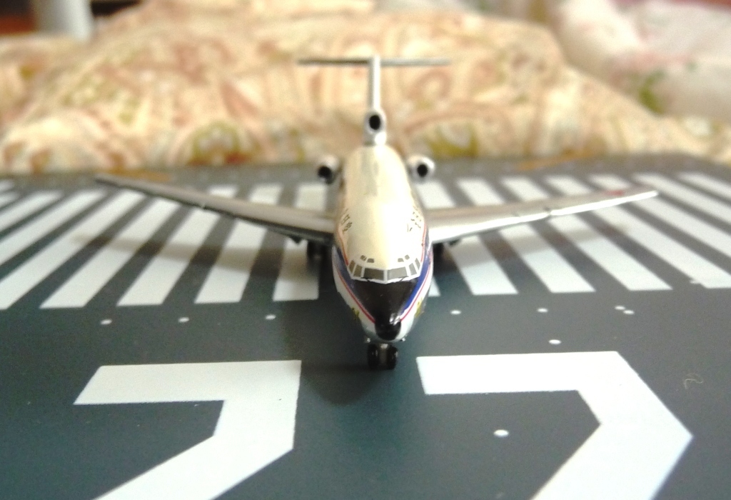 ANA モデルコレクション 第二弾！ 3発機① B727-100